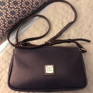 Dooney & Bourke crossbody bag
